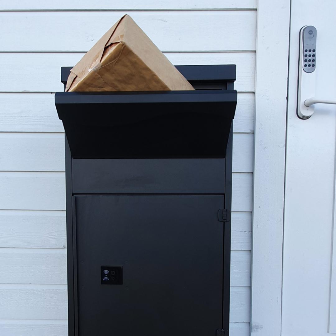 Stor postkasse for pakker