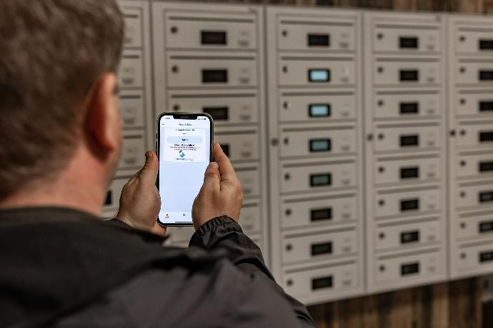 Åpne postkassen med mobilen HomeSolution postkasseanlegg
